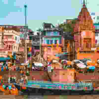 Dive into Indian culture in Varanassi